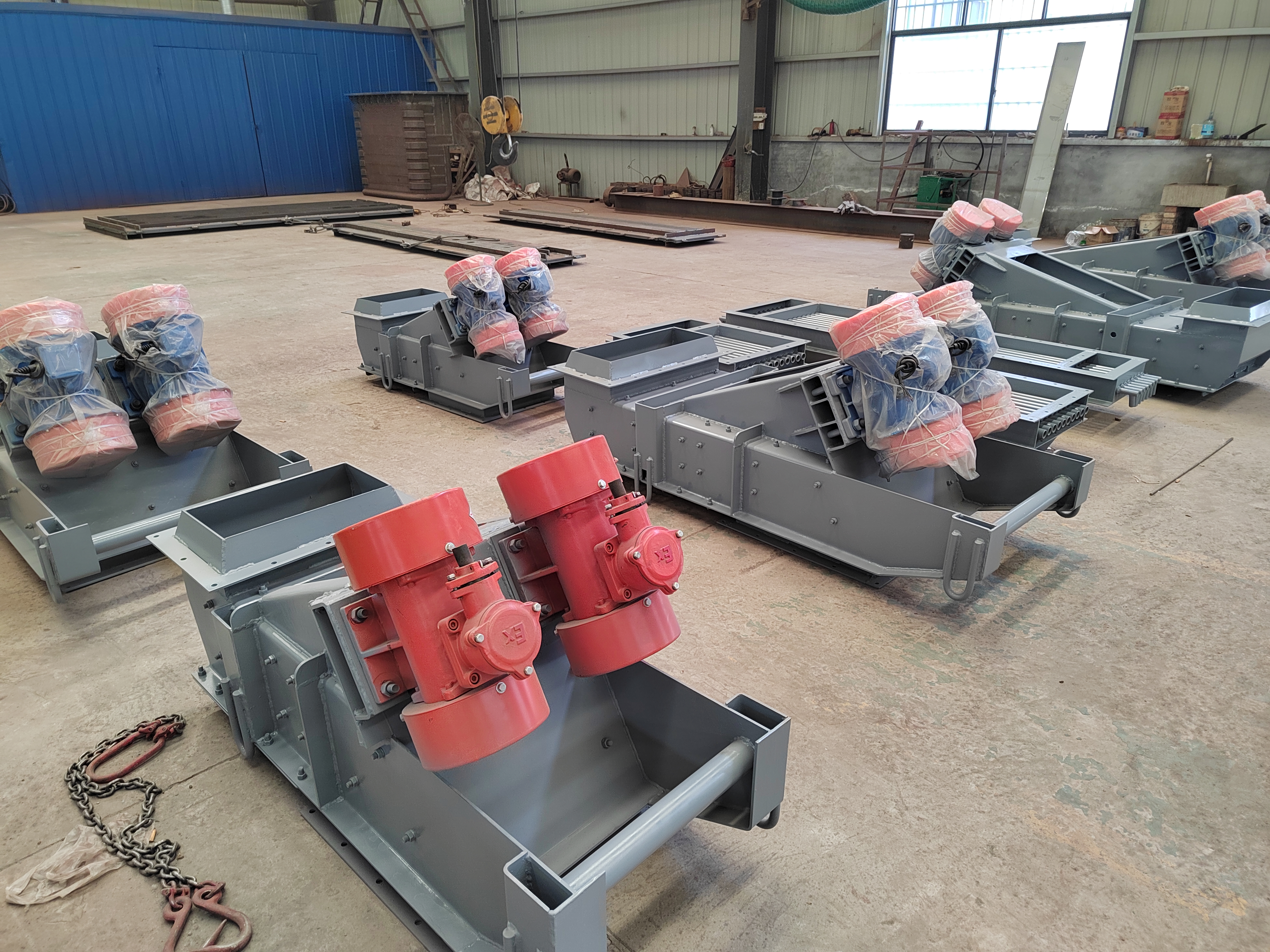 電機(jī)振動(dòng)給料機(jī)主要特點(diǎn)有哪些？